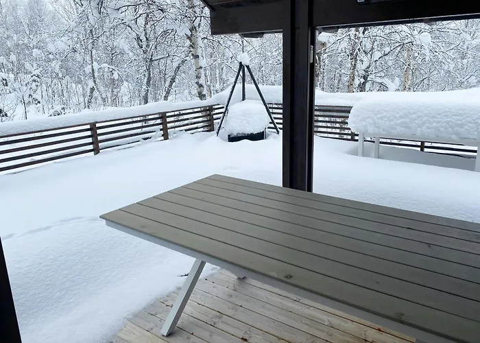 Modern Mountain Near Hiking Terrain Сasa de vacaciones *